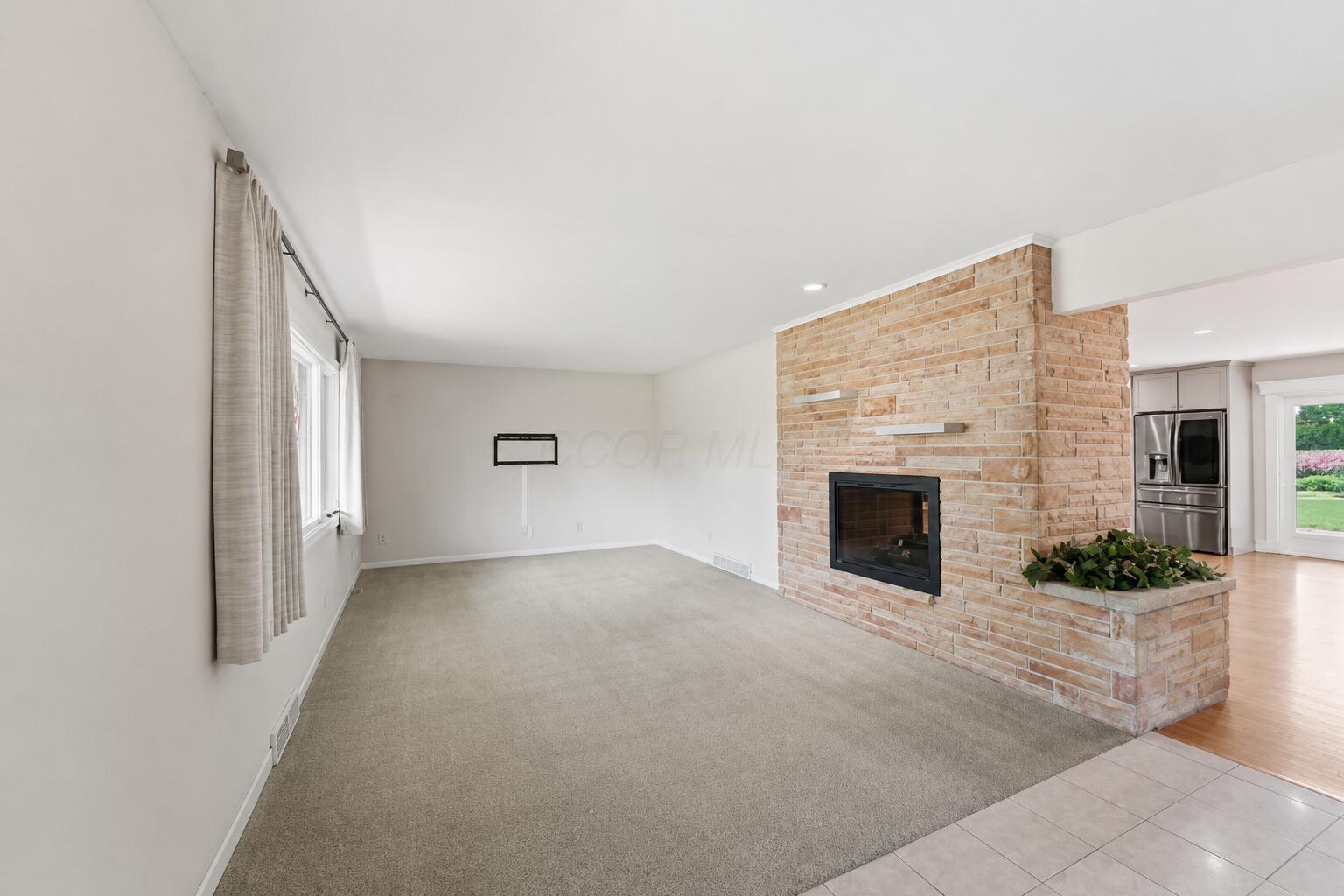 2290 Middlesex Road Columbus, OH 43220 - Photo 18 of 49
