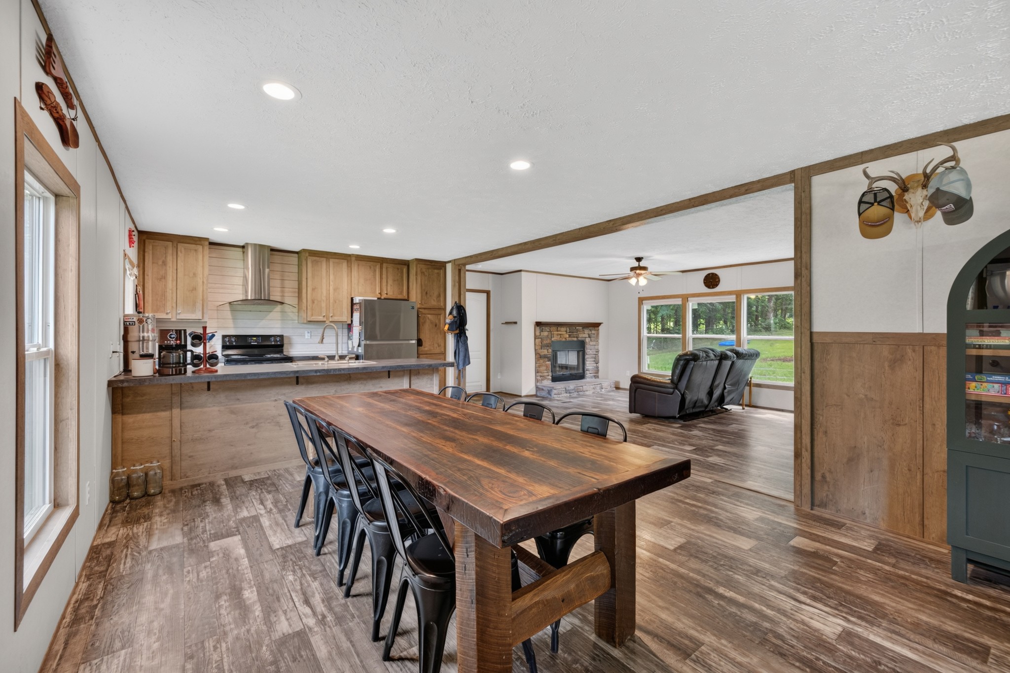 155 Earls Road Dover, TN 37058 - Photo 8 of 58