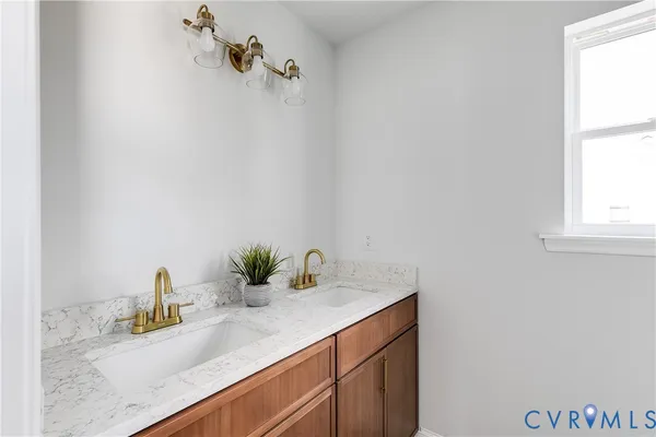 $435,000 | 610 Cheatwood Avenue, Richmond, VA 23222