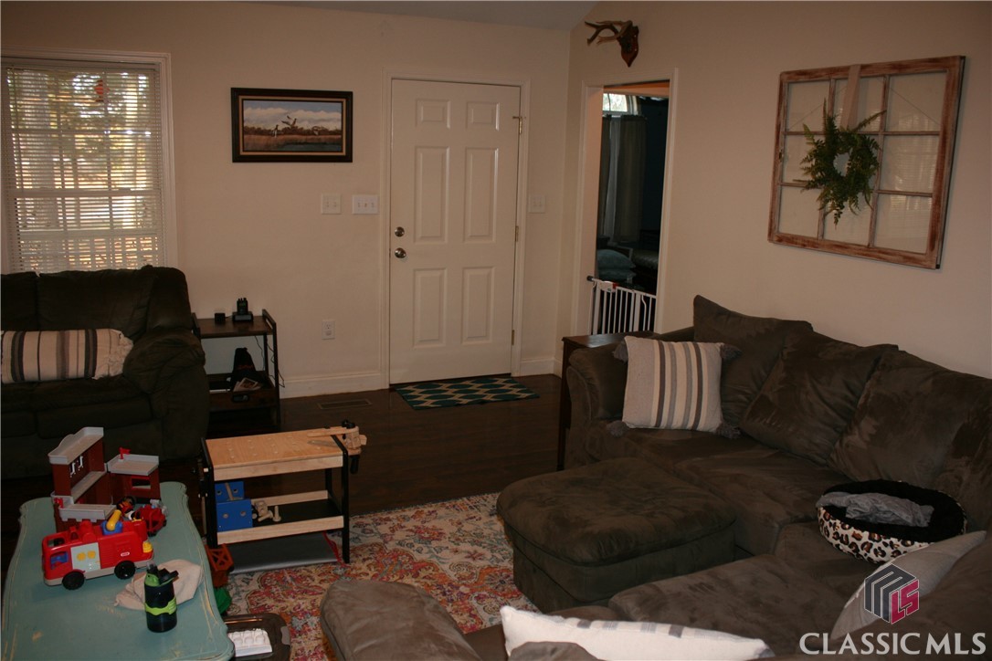 406 Harris Road Lexington, GA 30648 - Photo 8 of 43