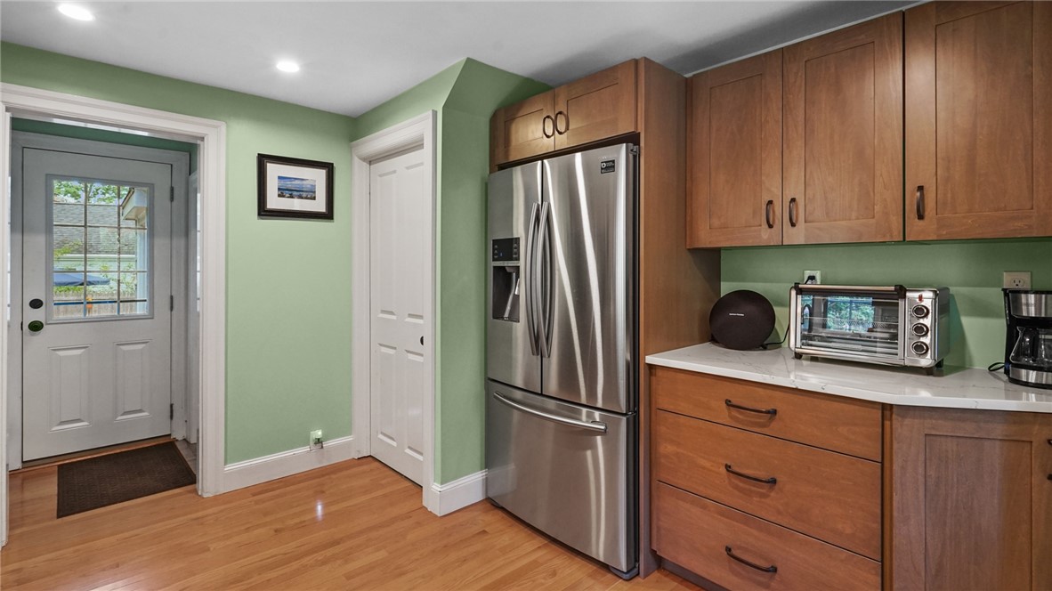 8 Seba Kent Road Pawtucket, RI 02861 - Photo 15 of 41 Gallery Image 15