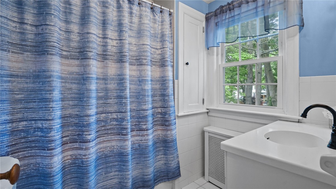 8 Seba Kent Road Pawtucket, RI 02861 - Photo 24 of 41 Gallery Image 24
