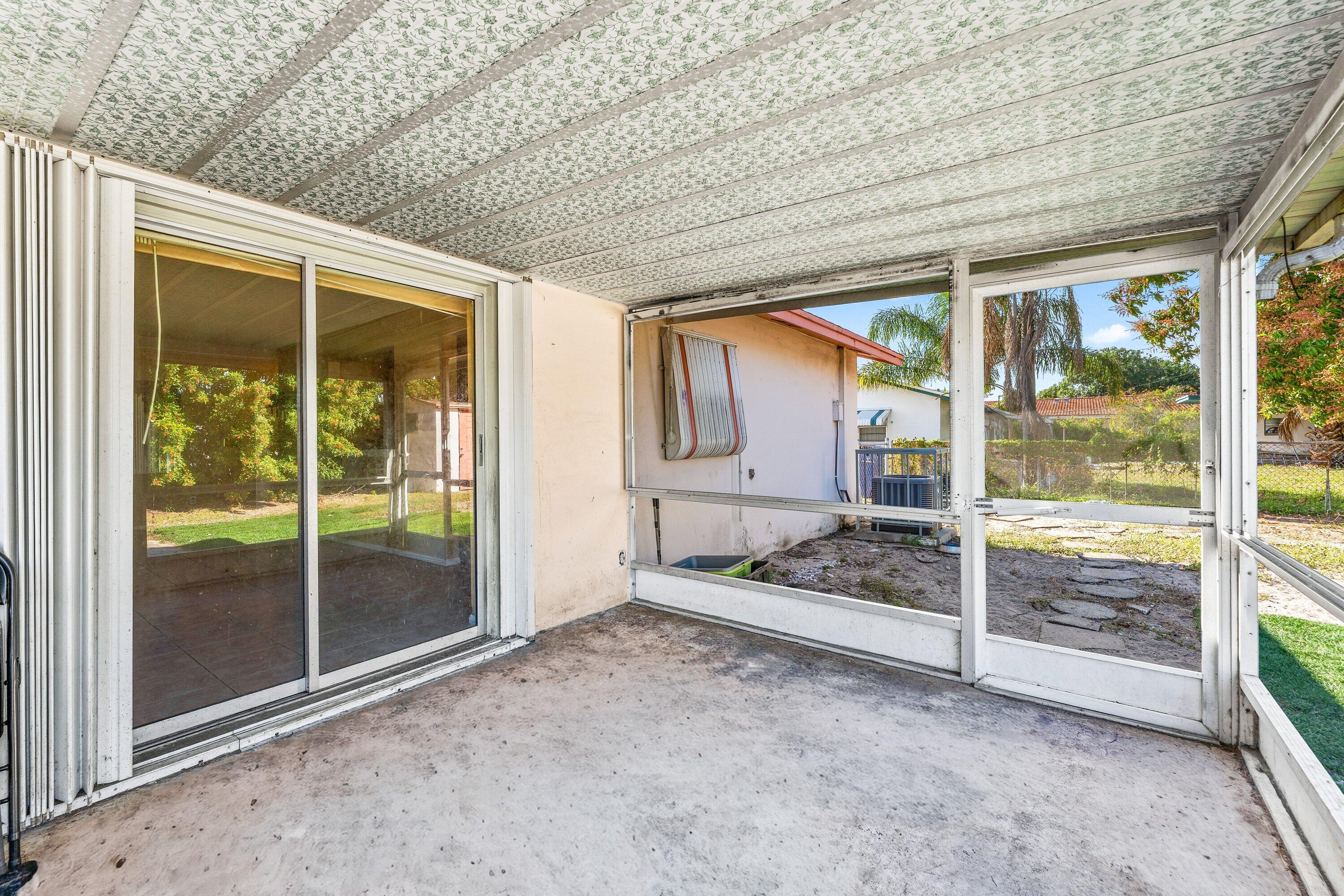 330 West 22nd Court Riviera Beach, FL 33404 - Photo 19 of 34 Covered patio