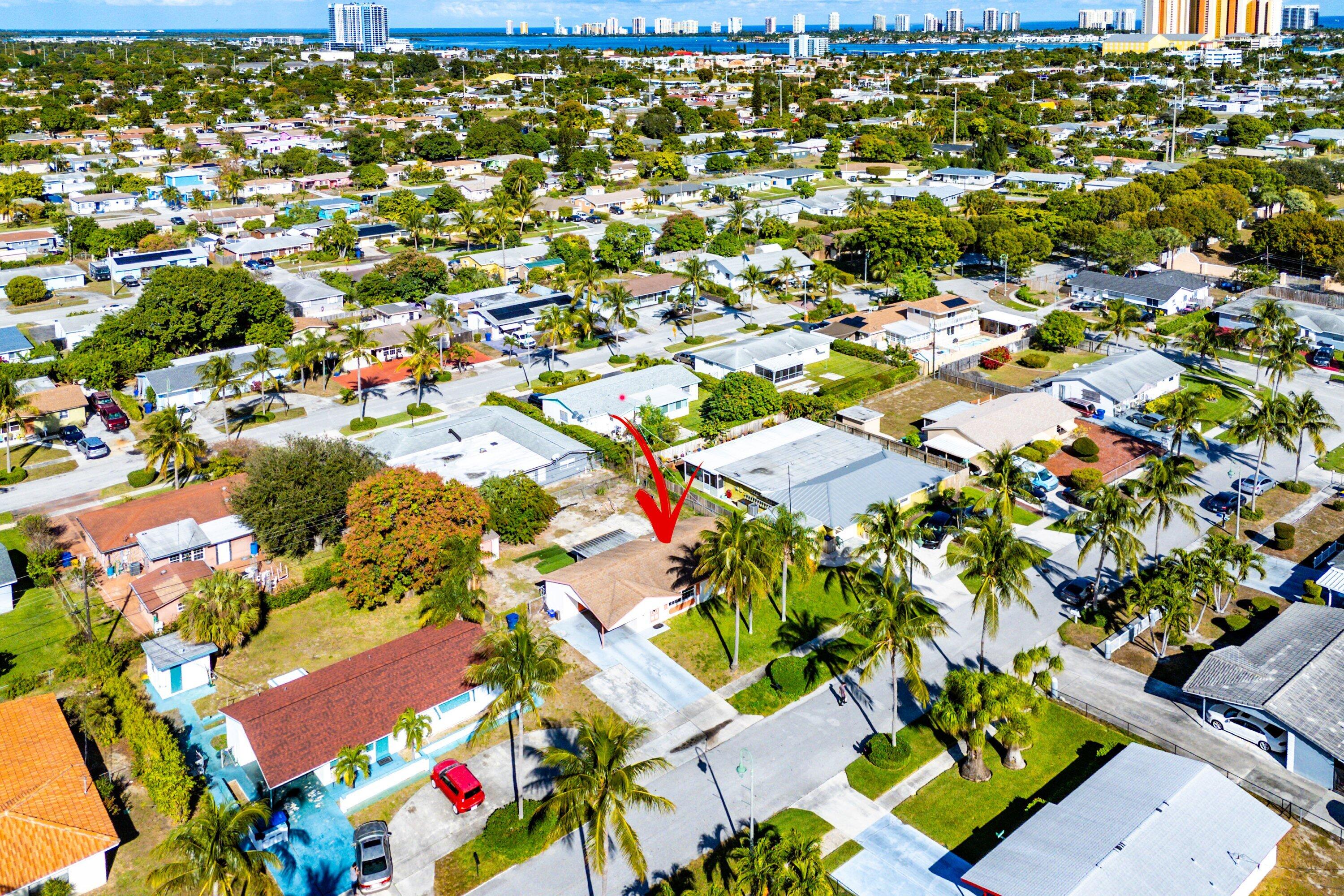 330 West 22nd Court Riviera Beach, FL 33404 - Photo 33 of 34 Aerial