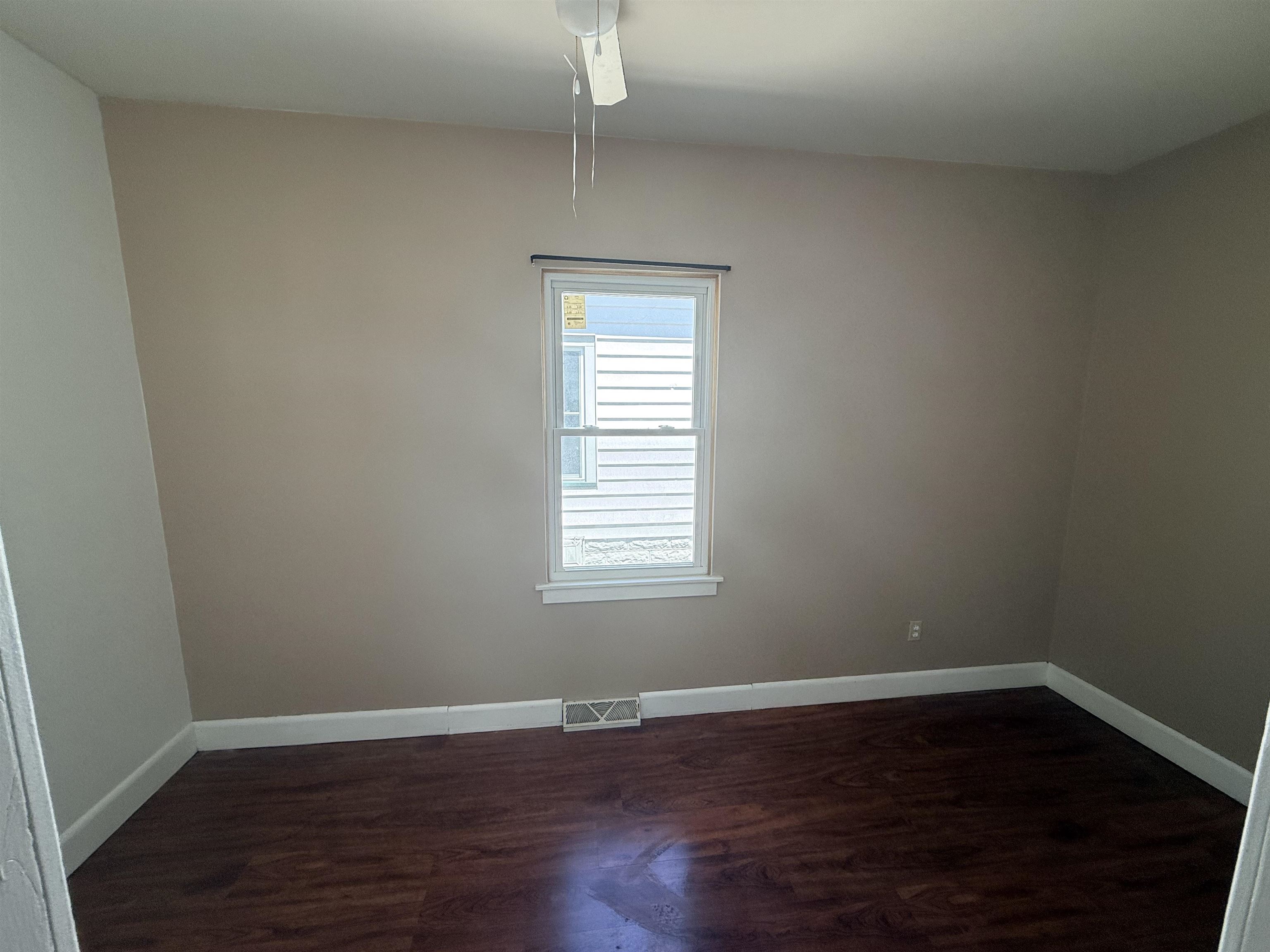903 South Monroe Street Bay City, MI 48708 - Photo 11 of 20