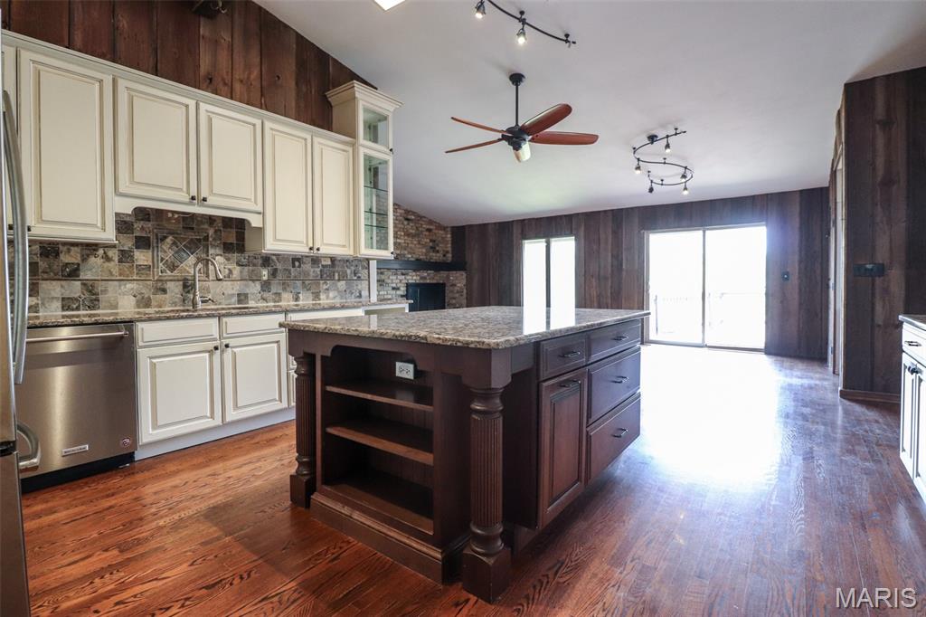 10 Kings Pond Road Glendale, MO 63122 - Photo 16 of 57