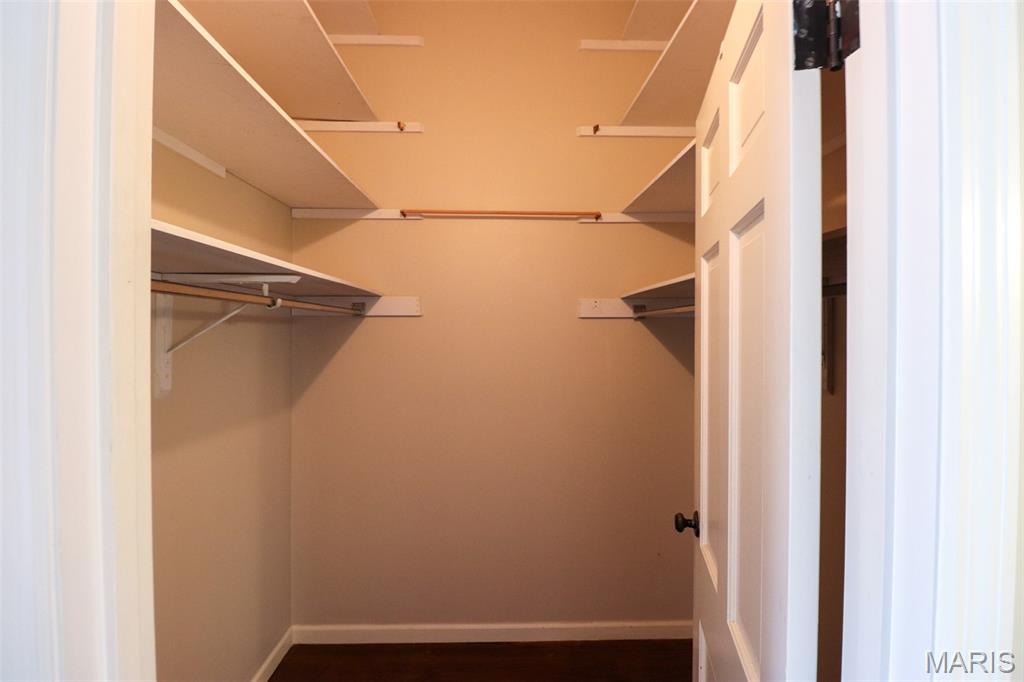 10 Kings Pond Road Glendale, MO 63122 - Photo 22 of 57