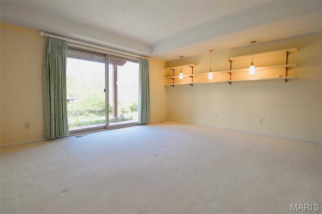 10 Kings Pond Road Glendale, MO 63122 - Photo 29 of 57