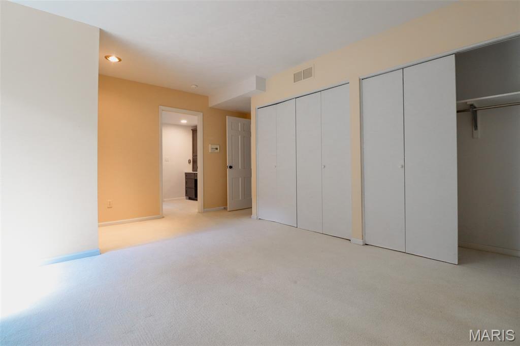 10 Kings Pond Road Glendale, MO 63122 - Photo 35 of 57