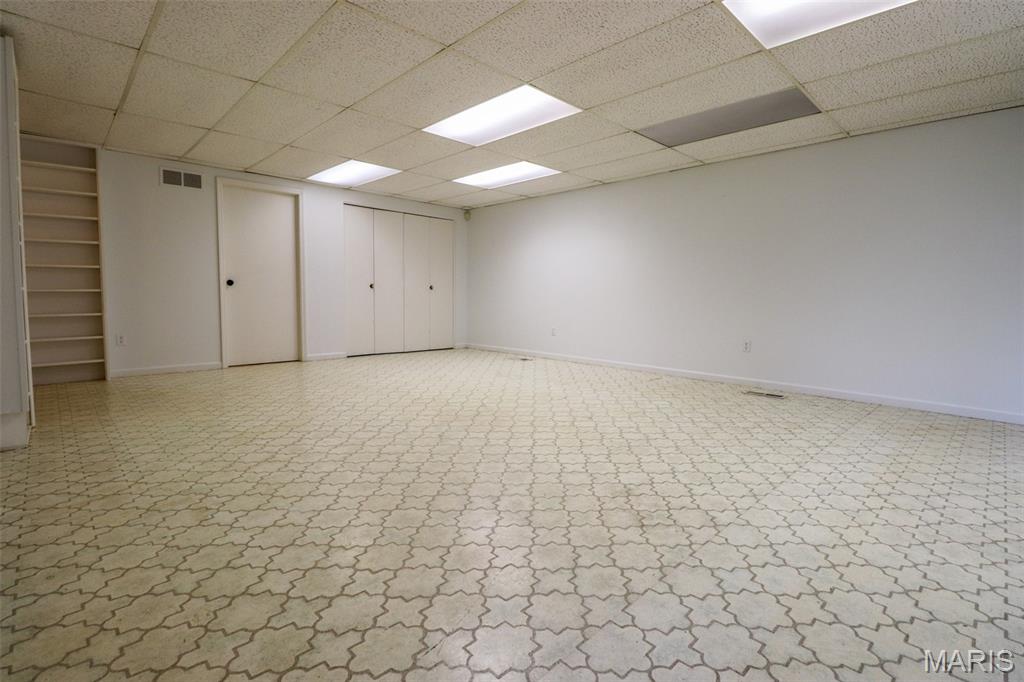 10 Kings Pond Road Glendale, MO 63122 - Photo 37 of 57