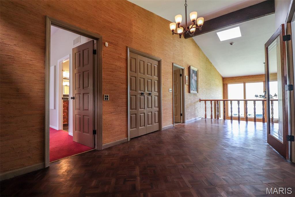 10 Kings Pond Road Glendale, MO 63122 - Photo 4 of 57