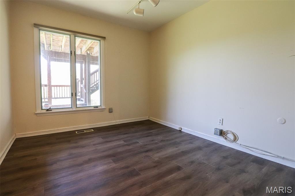 10 Kings Pond Road Glendale, MO 63122 - Photo 41 of 57