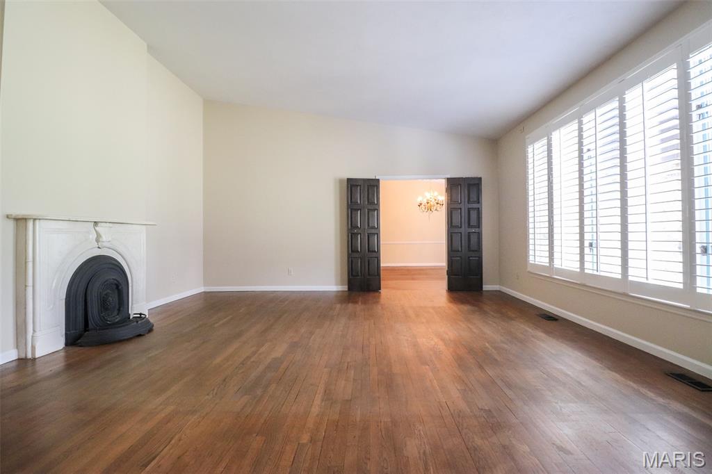 10 Kings Pond Road Glendale, MO 63122 - Photo 6 of 57