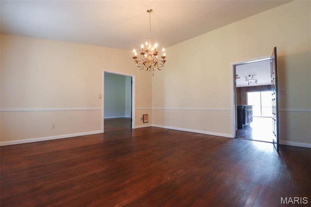 10 Kings Pond Road Glendale, MO 63122 - Photo 8 of 57