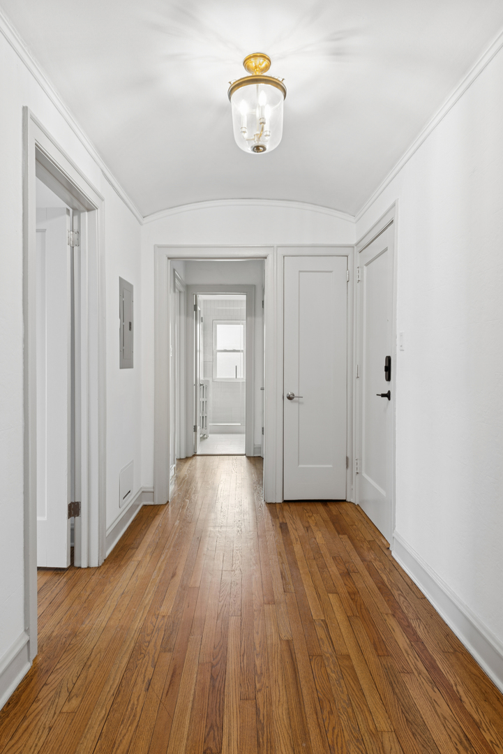 Undisclosed Address Evanston, IL 60202 - Photo 17 of 28