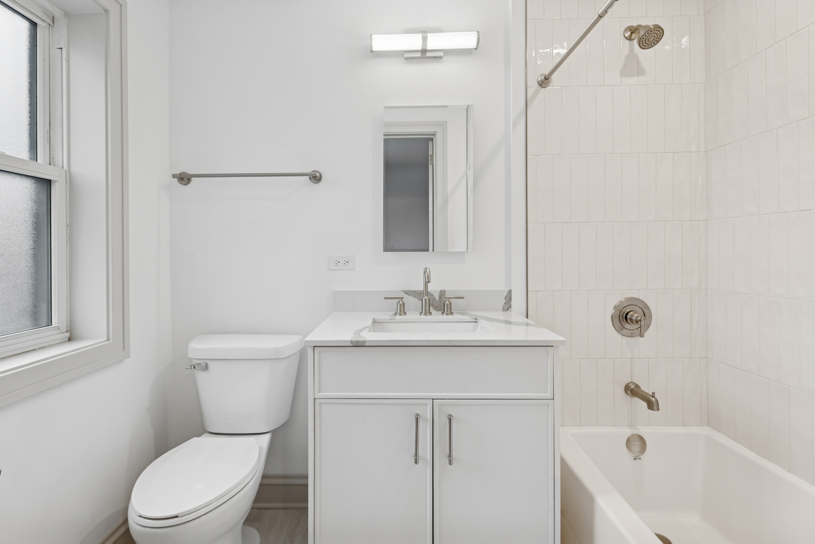 Undisclosed Address Evanston, IL 60202 - Photo 22 of 28