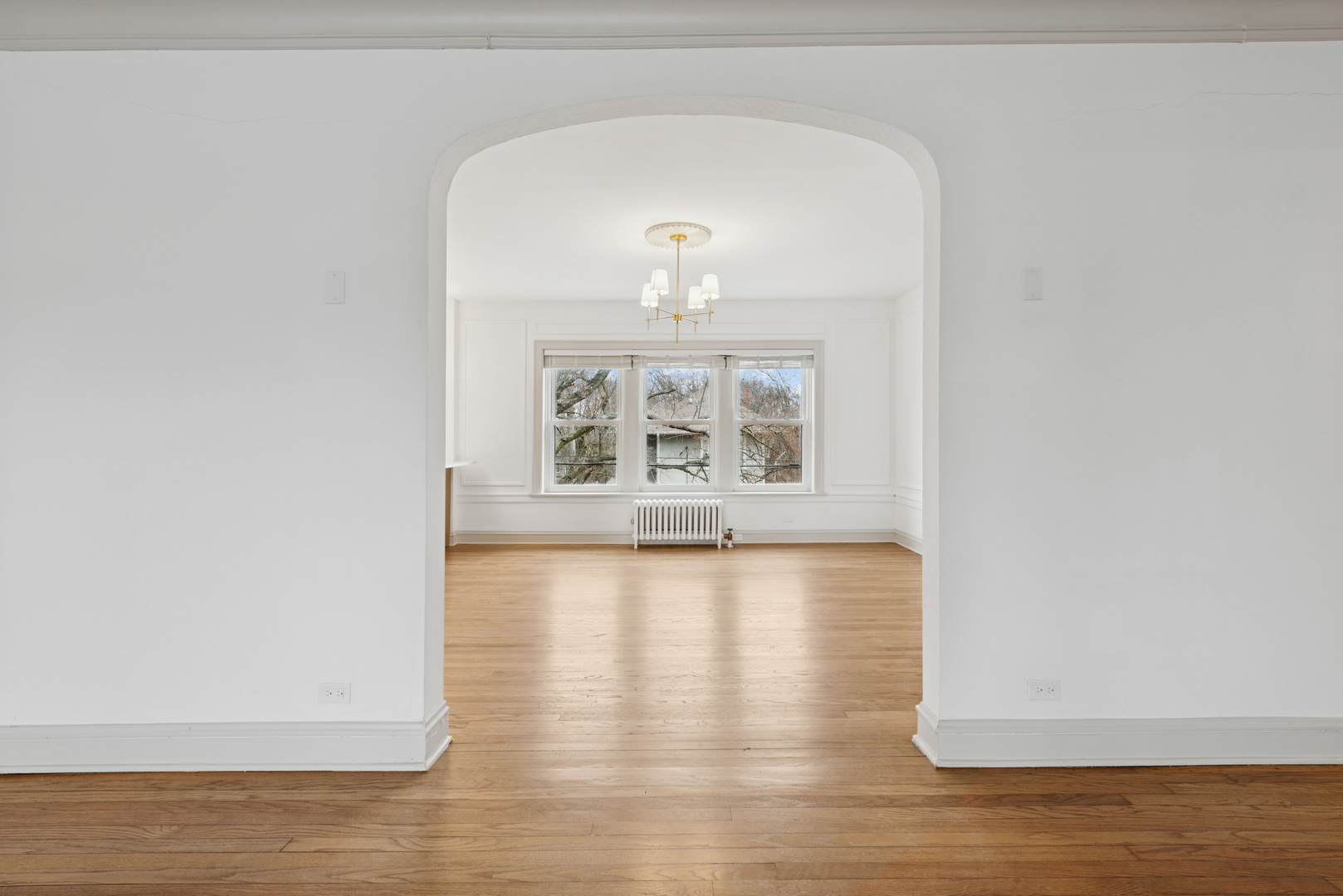 Undisclosed Address Evanston, IL 60202 - Photo 8 of 28