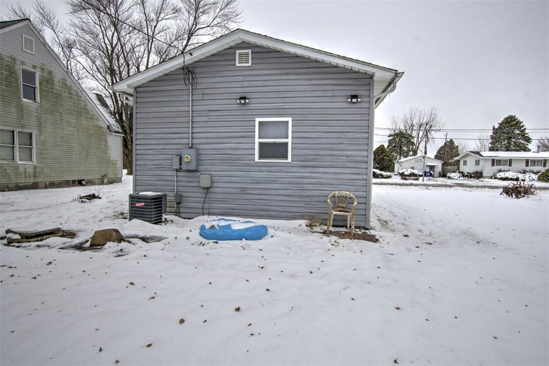4952 South Taylor Road Decatur, IL 62521 - Photo 14 of 18 Gallery Image 14