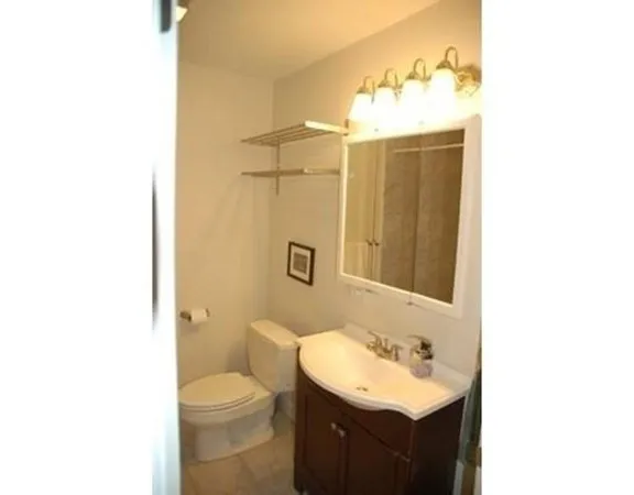 $4,495 | 14 Homer Street, Unit 3, Brookline, MA 02445