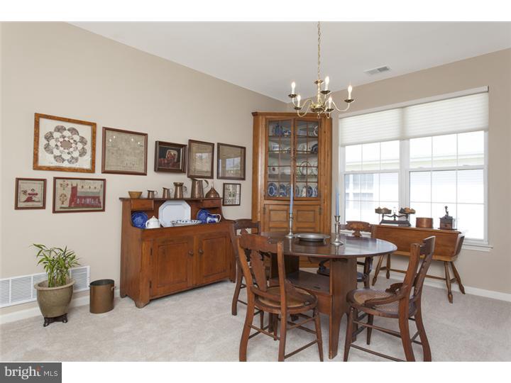 17 Foster Road Pennington, NJ 08534 - Photo 4 of 25 Gallery Image 4
