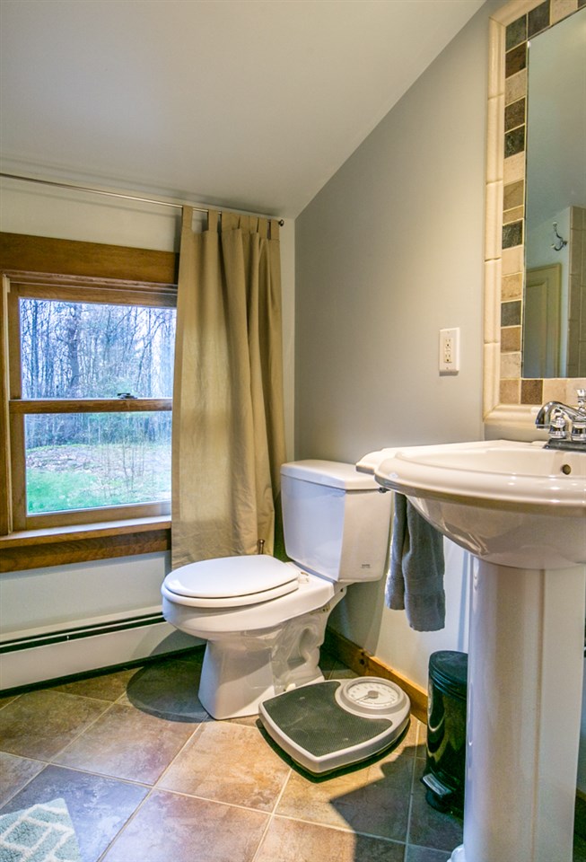 84 Mountain Road Westford, VT 05494 - Photo 20 of 34 Gallery Image 20