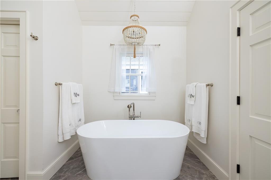 531 Spring Valley Road Northwest Atlanta, GA 30318 - Photo 23 of 33