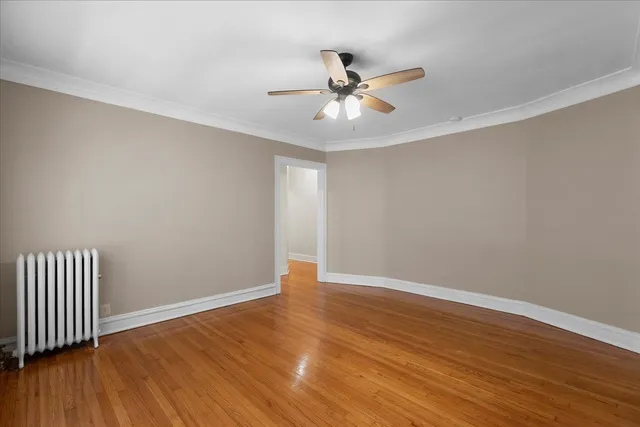 $2,195 | 811 Dobson Street, Unit 1E, Evanston, IL 60202