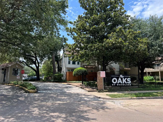 $1,250 | 2100 Tanglewilde Street, Unit 455, Houston, TX 77063