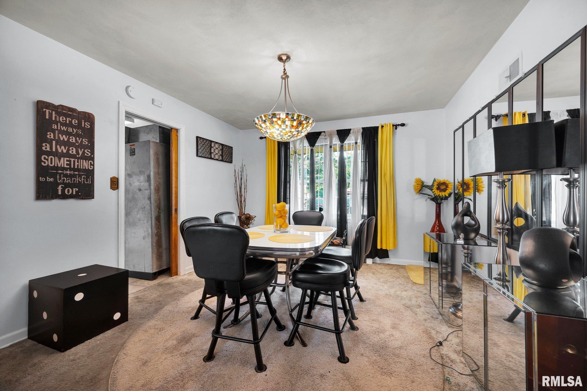 2907 North Sheridan Road Peoria, IL 61604 - Photo 8 of 30 Gallery Image 8