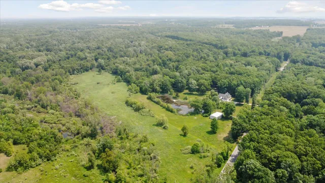 $795,000 | 30170 Beeson Street, Dowagiac, MI 49047