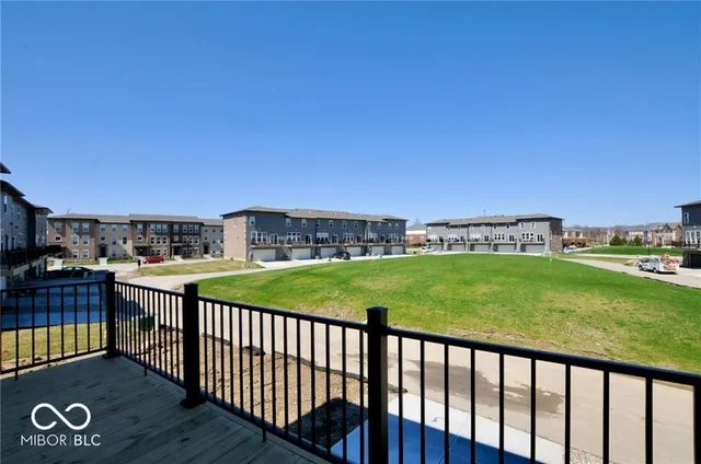 $3,100 | 916 Yorkshire Lane, Zionsville, IN 46077