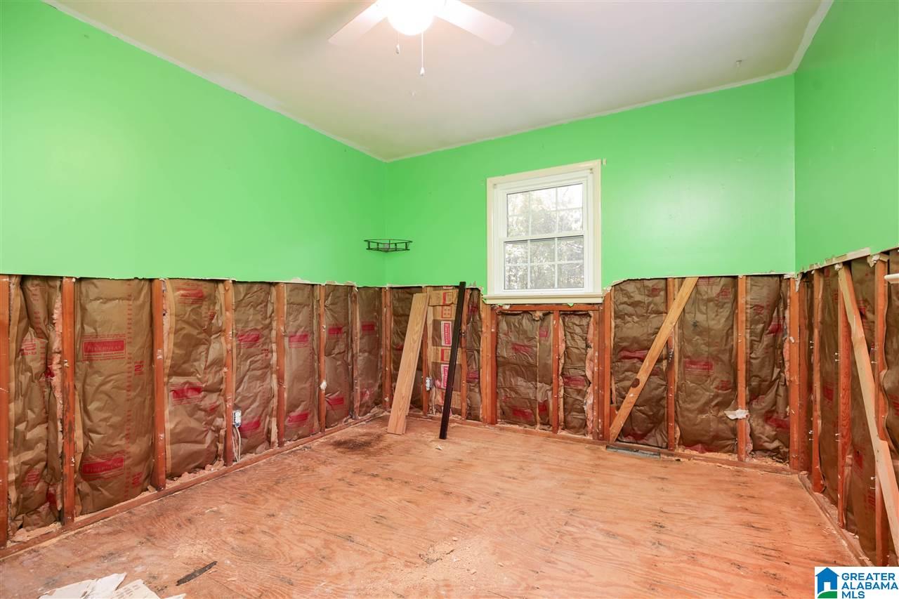 725 3rd Avenue Southwest Alabaster, AL 35007 - Photo 17 of 26