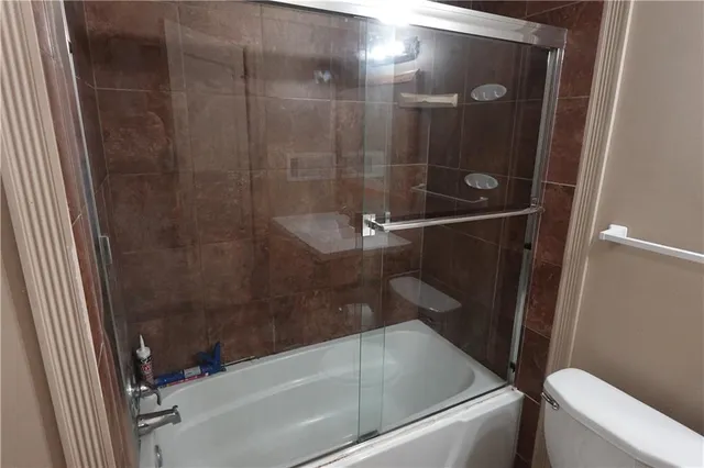 $229,000 | 4429 North Oak Trafficway, Kansas City, MO 64116