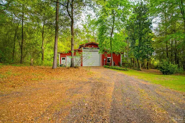 $285,000 | 2066 Sid Hayes Road, Jay, FL 32565