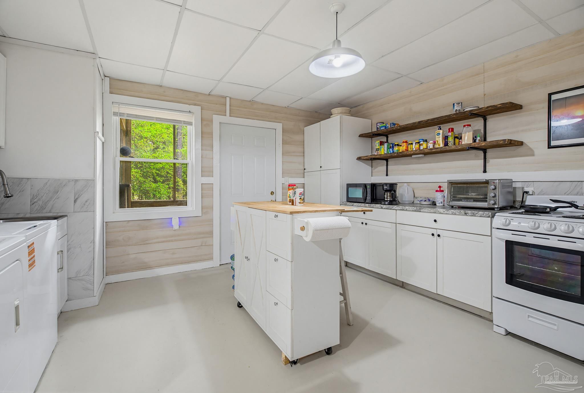 2066 Sid Hayes Road Jay, FL 32565 - Photo 10 of 32