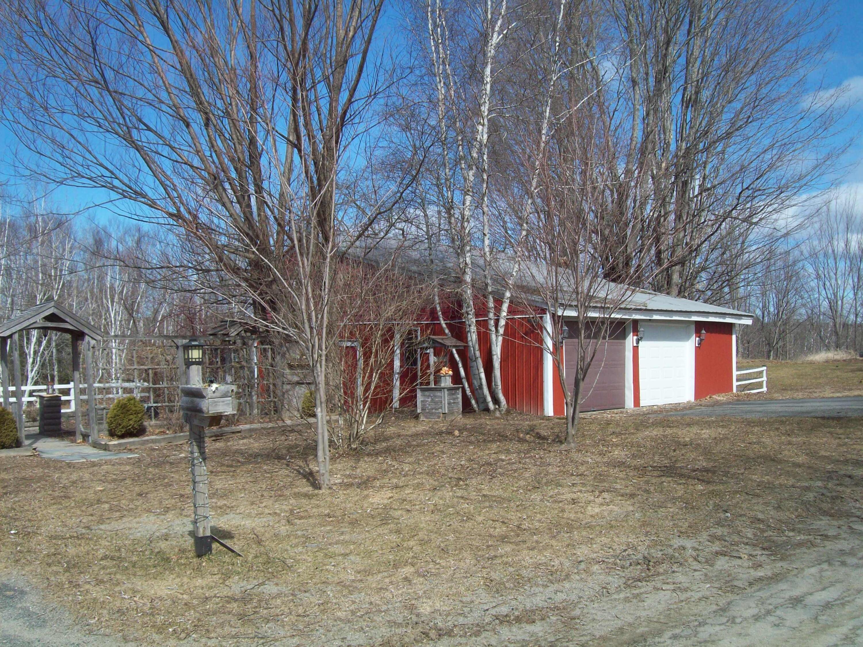 134 Old Military Road Winn, ME 04495 - Photo 3 of 31 100_2631