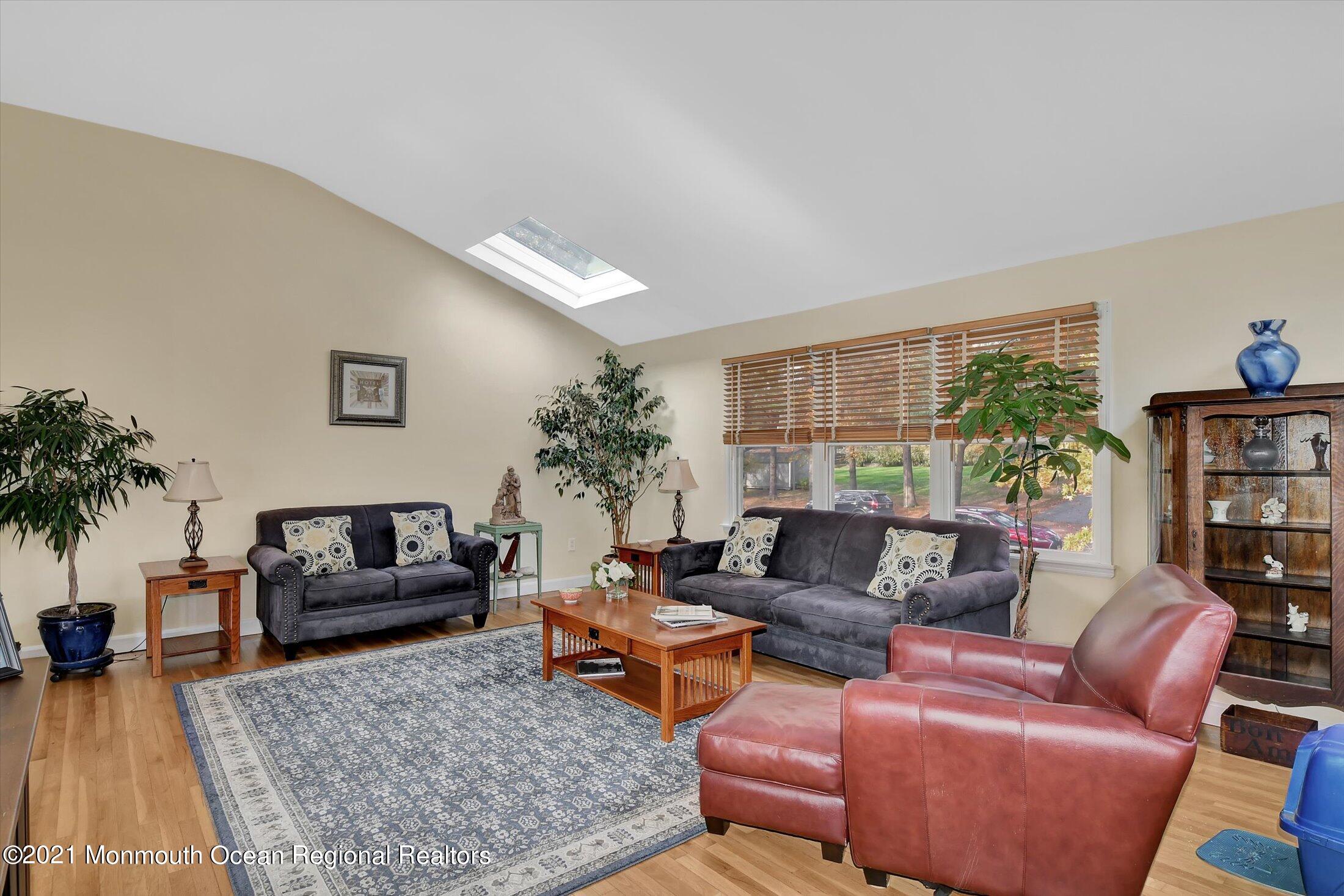 3 Comanche Drive Middletown, NJ 07716 - Photo 5 of 39 05-Living Room