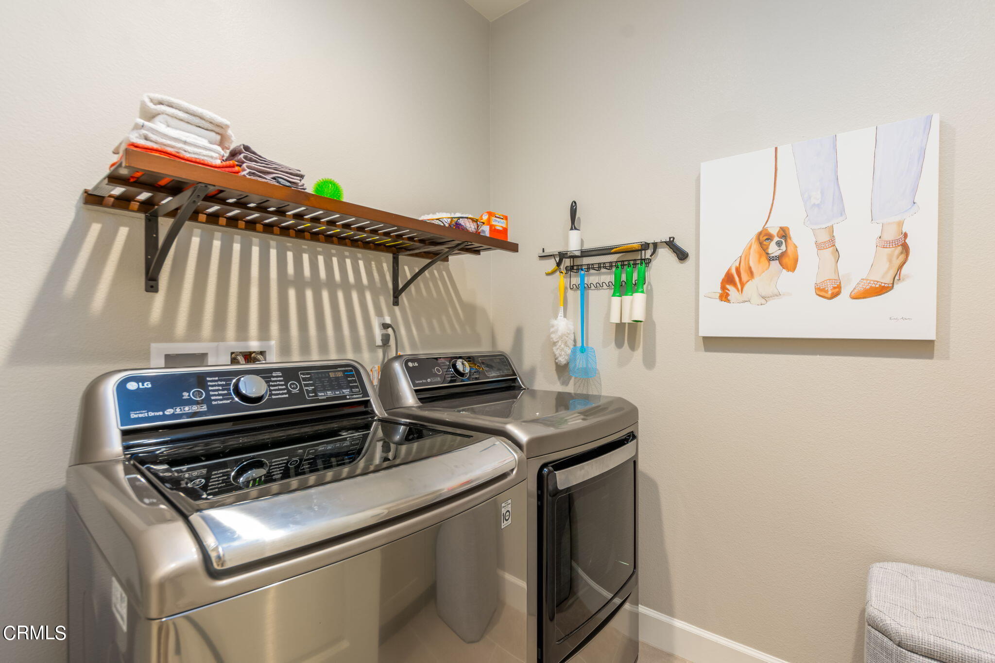2474 Rondell Road Camarillo, CA 93012 - Photo 18 of 37 a utility room with dryer and washer