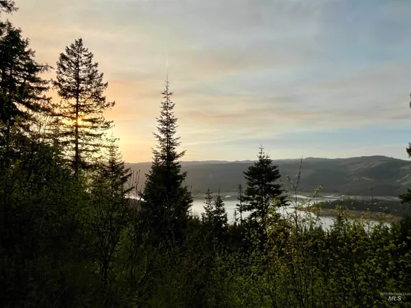 $649,000 | 1139 Ove Creek Lane, Orofino, ID 83544