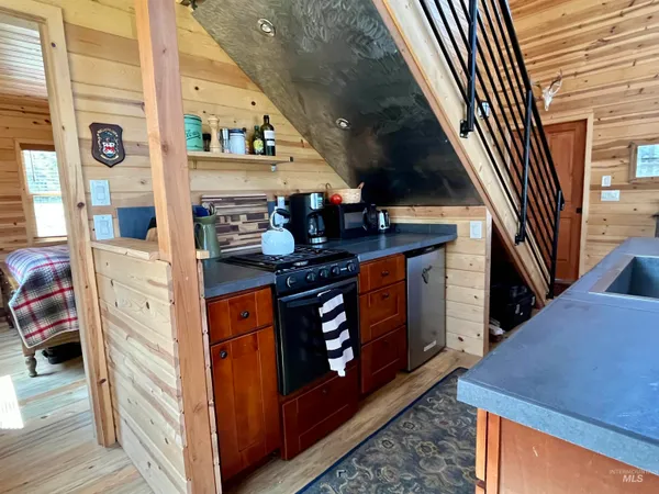 $649,000 | 1139 Ove Creek Lane, Orofino, ID 83544
