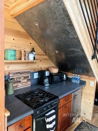 $649,000 | 1139 Ove Creek Lane, Orofino, ID 83544