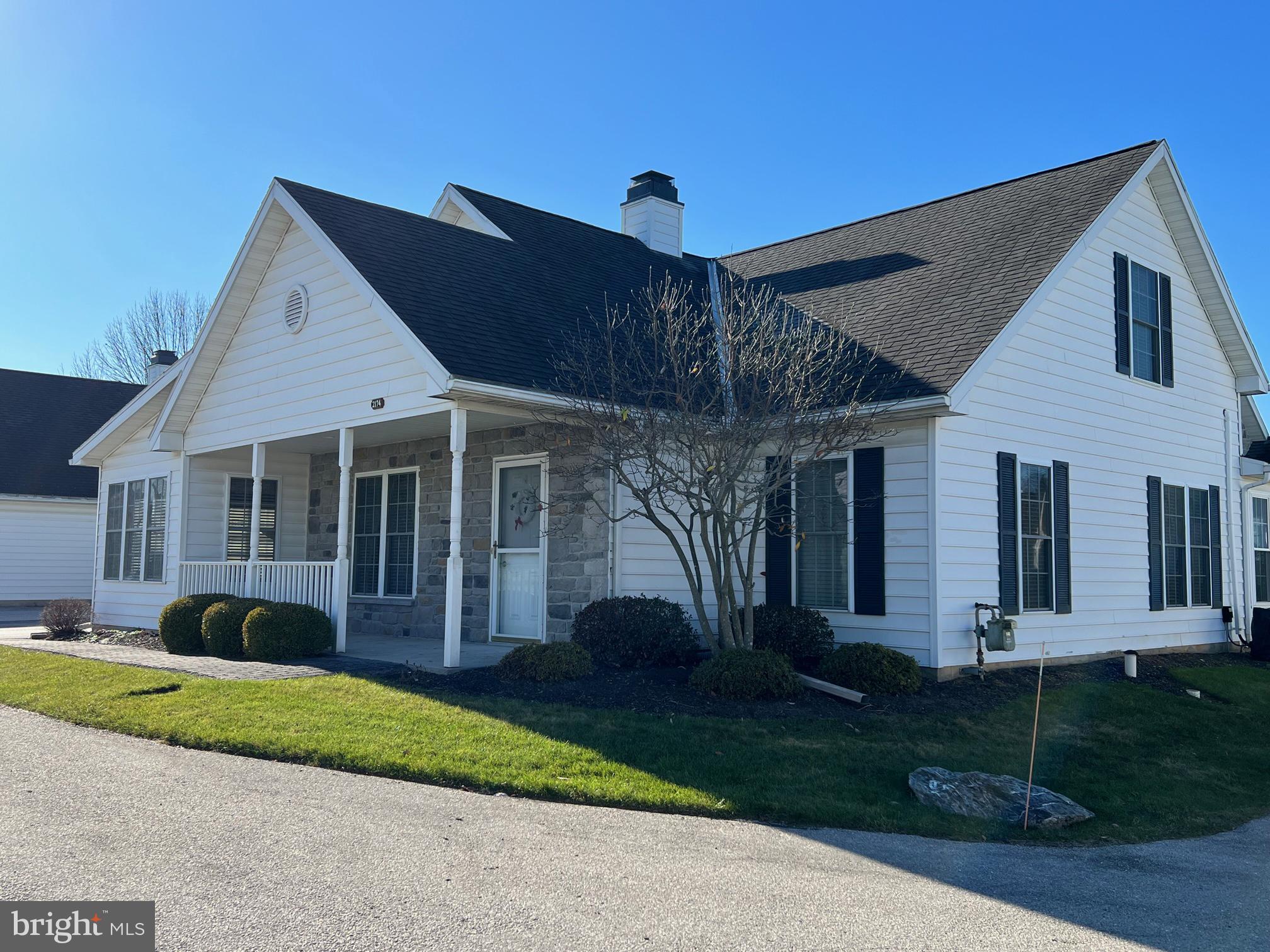 2174 Knob Hill Road York, PA 17403 - Photo 1 of 21 Gallery Image 1