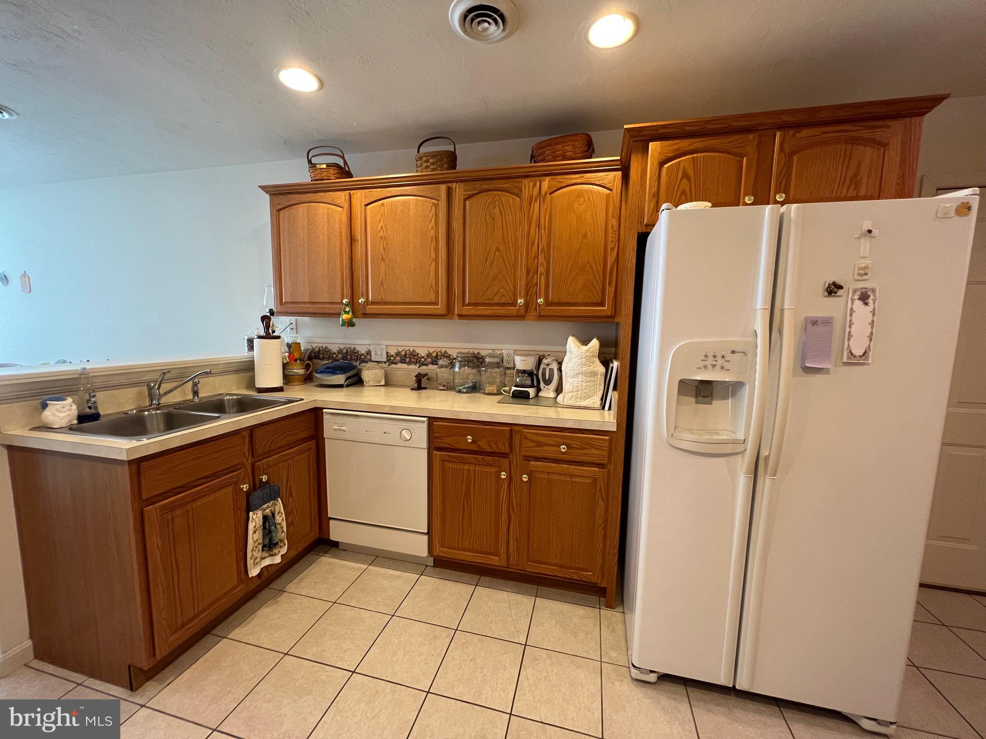 2174 Knob Hill Road York, PA 17403 - Photo 11 of 21 Gallery Image 11