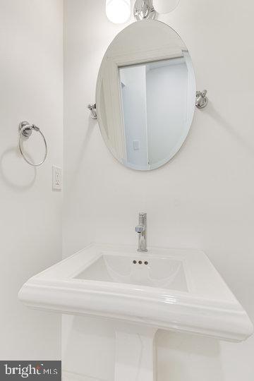 4610 Overbrook Road Bethesda, MD 20816 - Photo 16 of 55