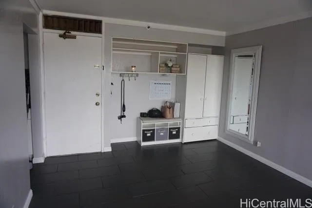 $2,200 | 2100 Date Street, Unit 1802, Honolulu, HI 96826