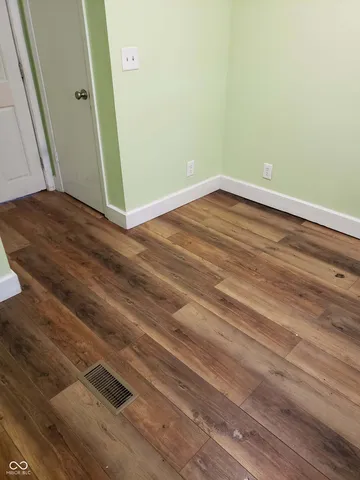 $109,900 | 2413 South Gharkey Street, Muncie, IN 47302