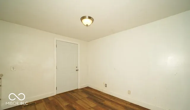 $109,900 | 2413 South Gharkey Street, Muncie, IN 47302