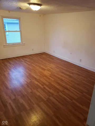 $109,900 | 2413 South Gharkey Street, Muncie, IN 47302