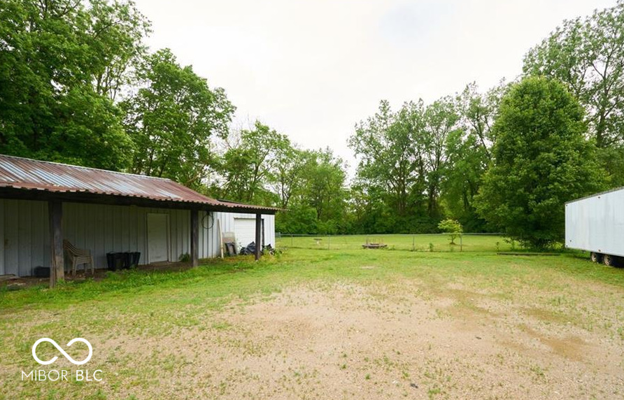 2413 South Gharkey Street Muncie, IN 47302 - Photo 33 of 33