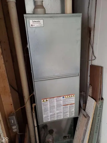 $109,900 | 2413 South Gharkey Street, Muncie, IN 47302